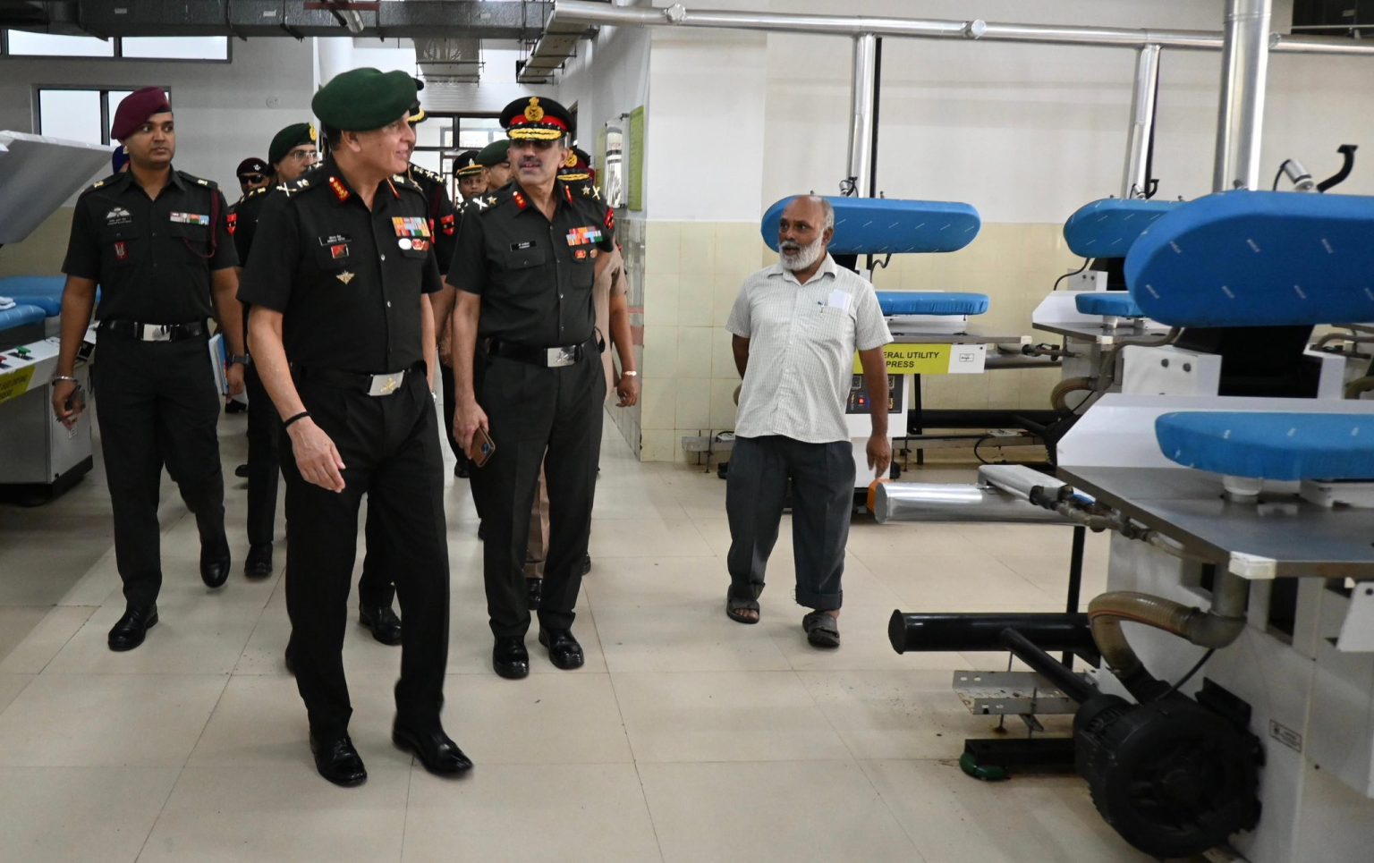 Lt Gen Dhiraj Seth Reviews Medical Facilities Across Southern Command in Pune